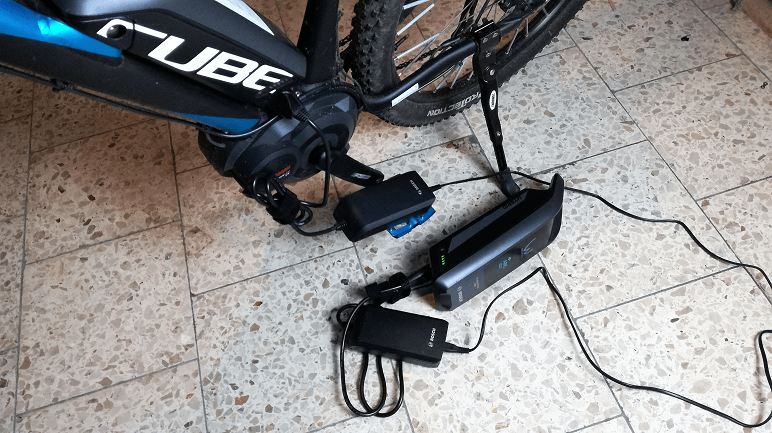 Reichweite Bosch E-Bike Pedelec Akku aufladen