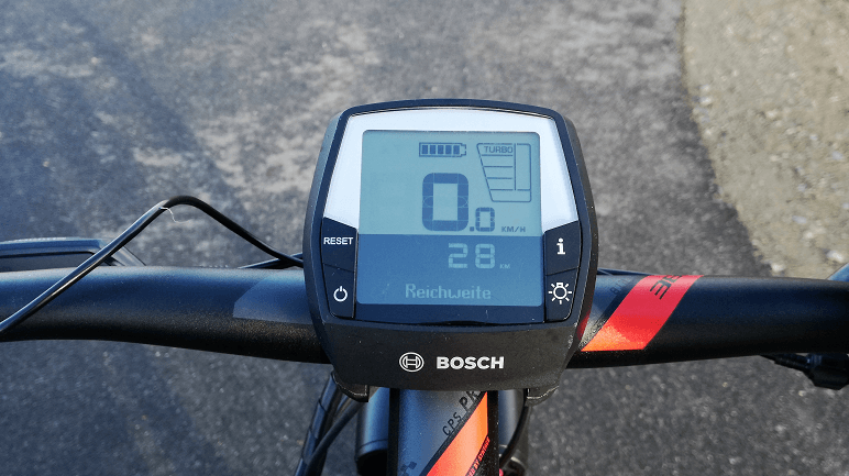 Reichweiten Anzeige Bosch Intuvia Display E-Bike Pedelec